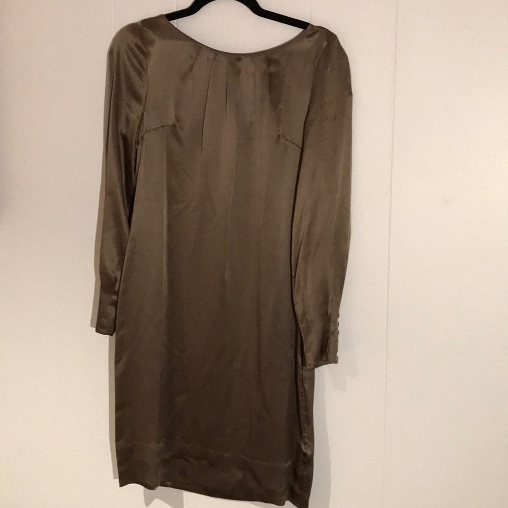 Silk shift dress (goldish-brown)